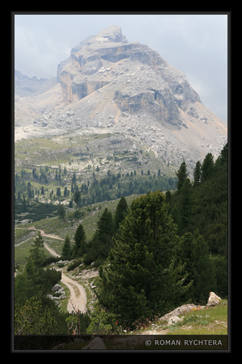 061_Dolomites.jpg