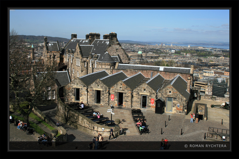 041_Edinburgh_Castle.jpg