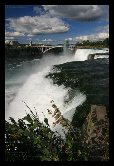 045_Niagara_Falls.jpg